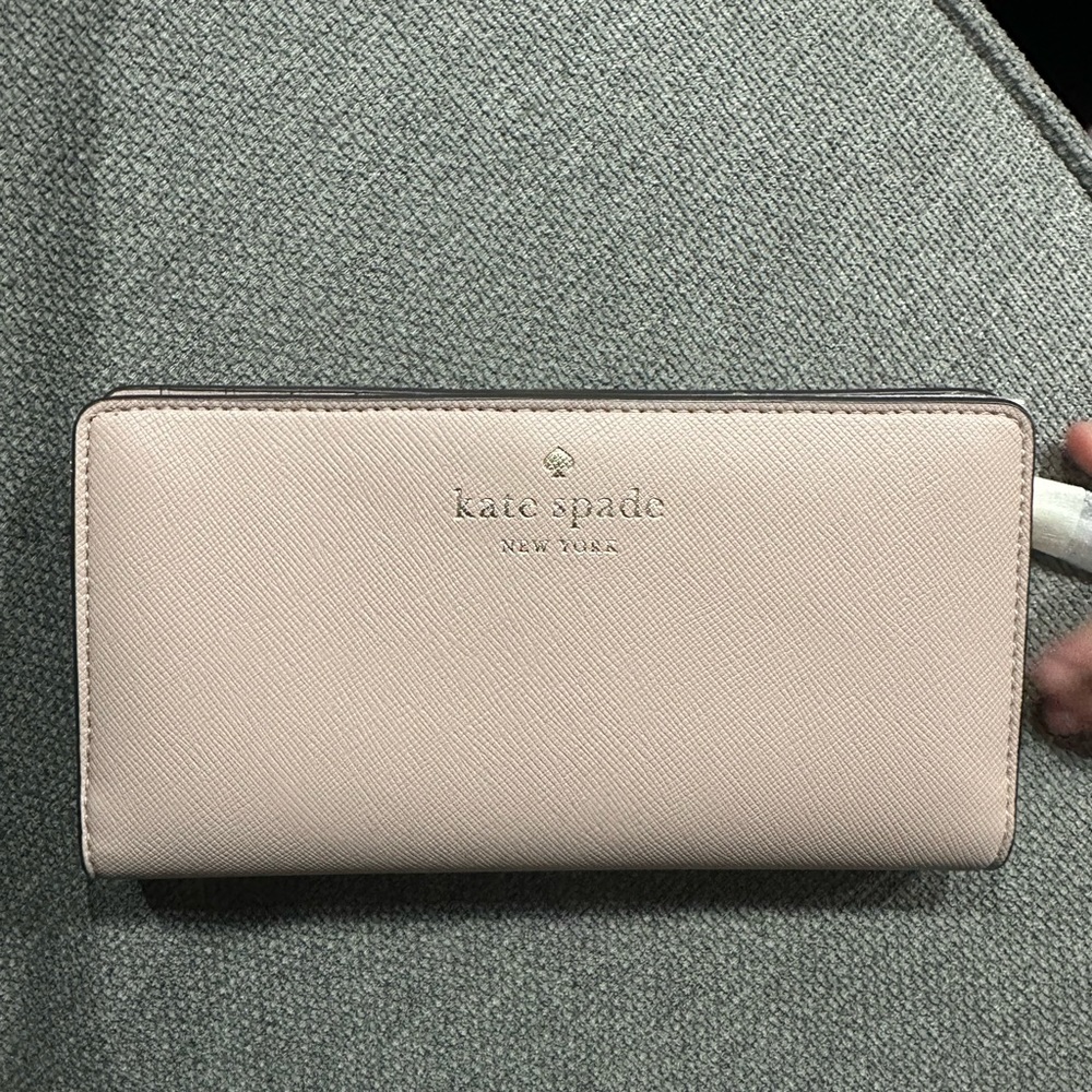 New! Kate spade Large Slim Bifold Wallet